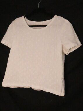 Handmade Textured White Short Sleeve Top – P2P 20.5" measured